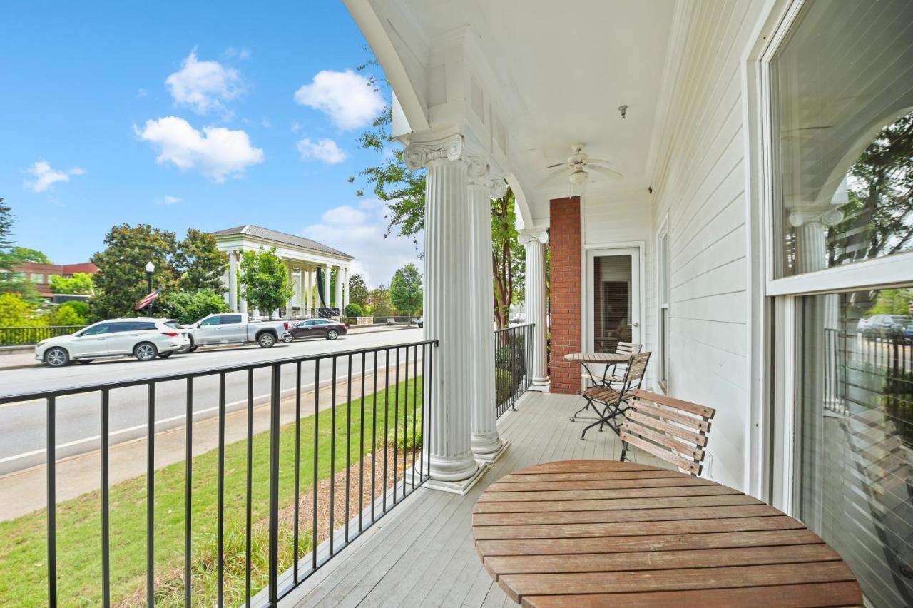 The James Madison Inn Exterior foto
